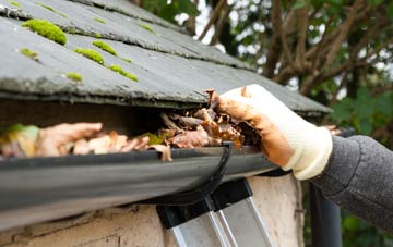 gutter cleaning Polruan, Cornwall